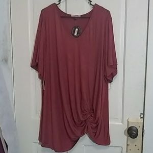 Nwt east Adeline dia&co size 5x Marron cut sleeve